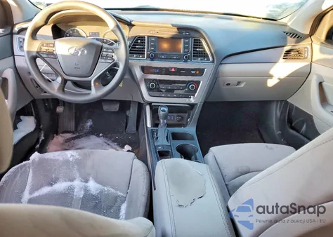 2015 Hyundai Sonata Se z USA, uszkodzony, nr VIN 5NPE24AF3FH214518